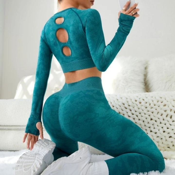 Fashion Exercise Clothes Yoga Suit Women front view showing full outfit