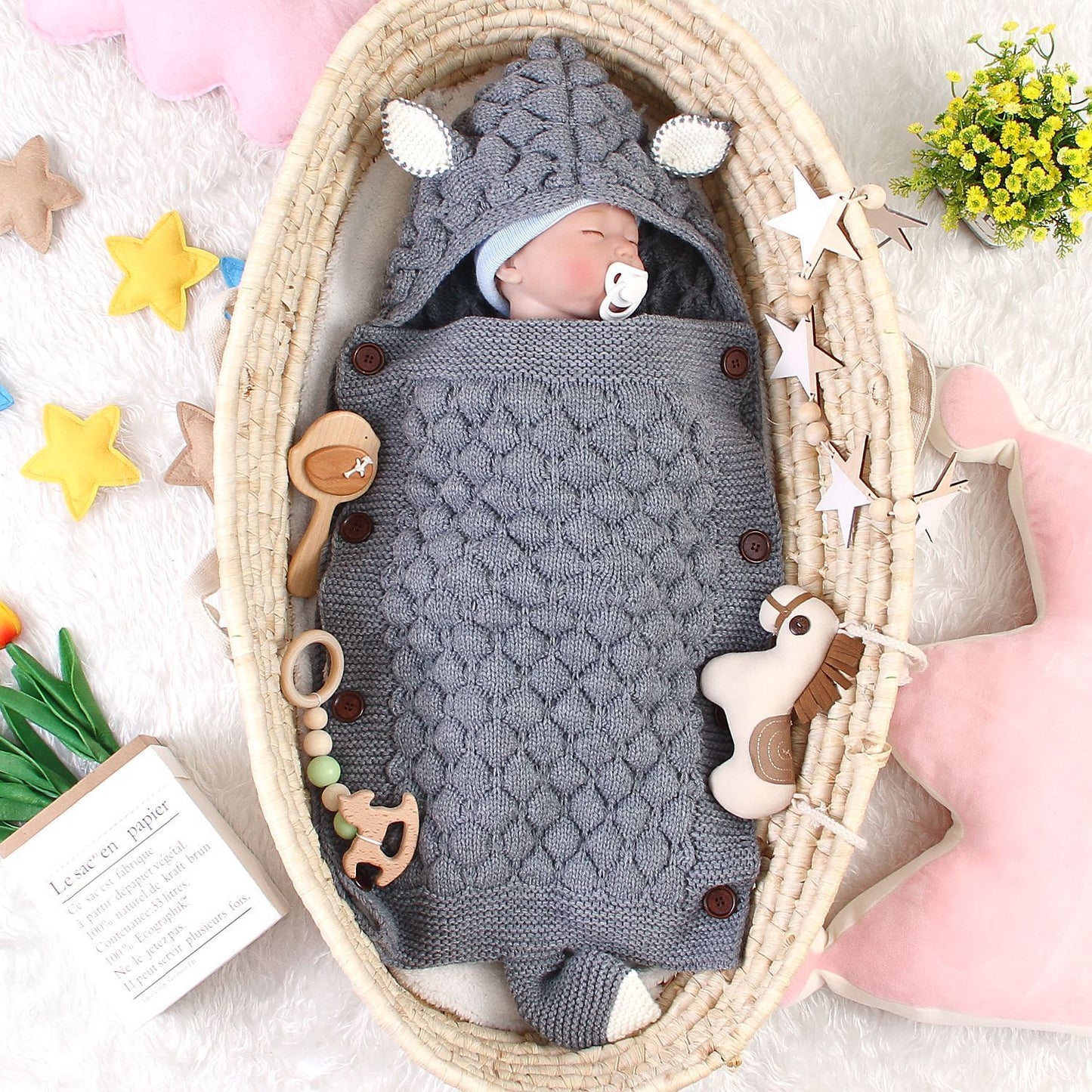Cute shape solid color newborn anti-kick quilt