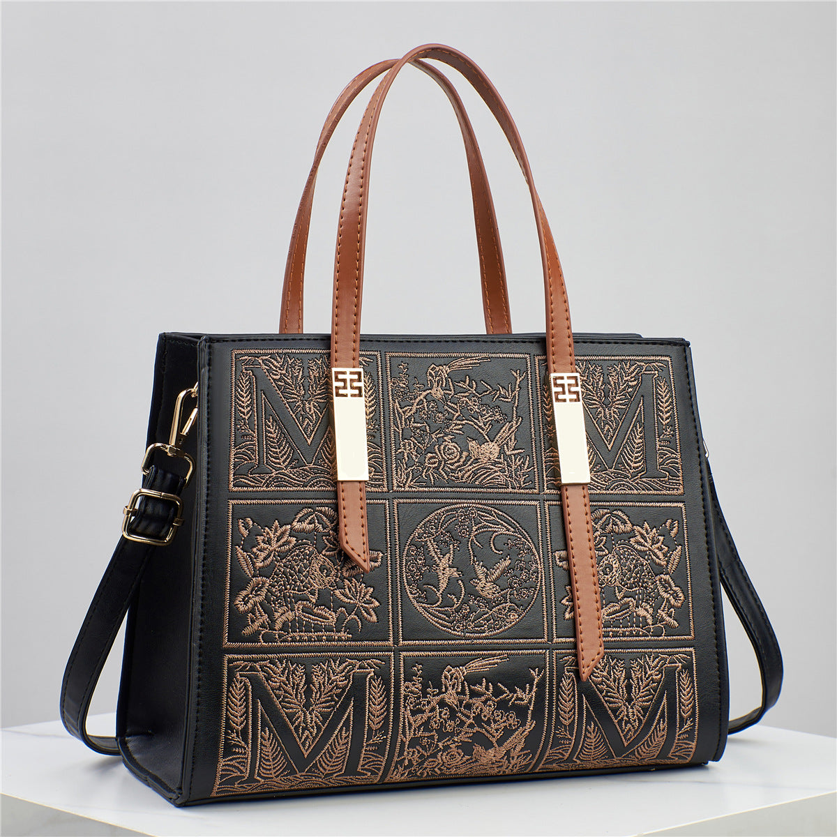 Light Luxury Portable Shoulder Messenger Bag