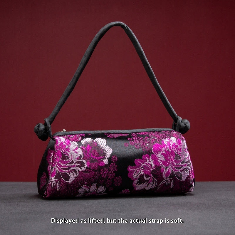 Vintage Silk Embroidery Ladies Hand Bag
